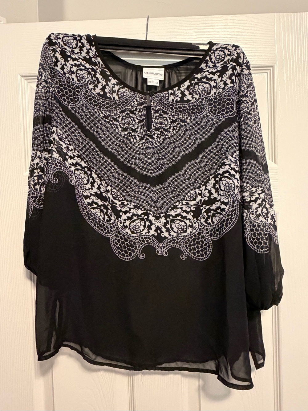 Liz Claiborne Black and White Printed Peasant Blouse